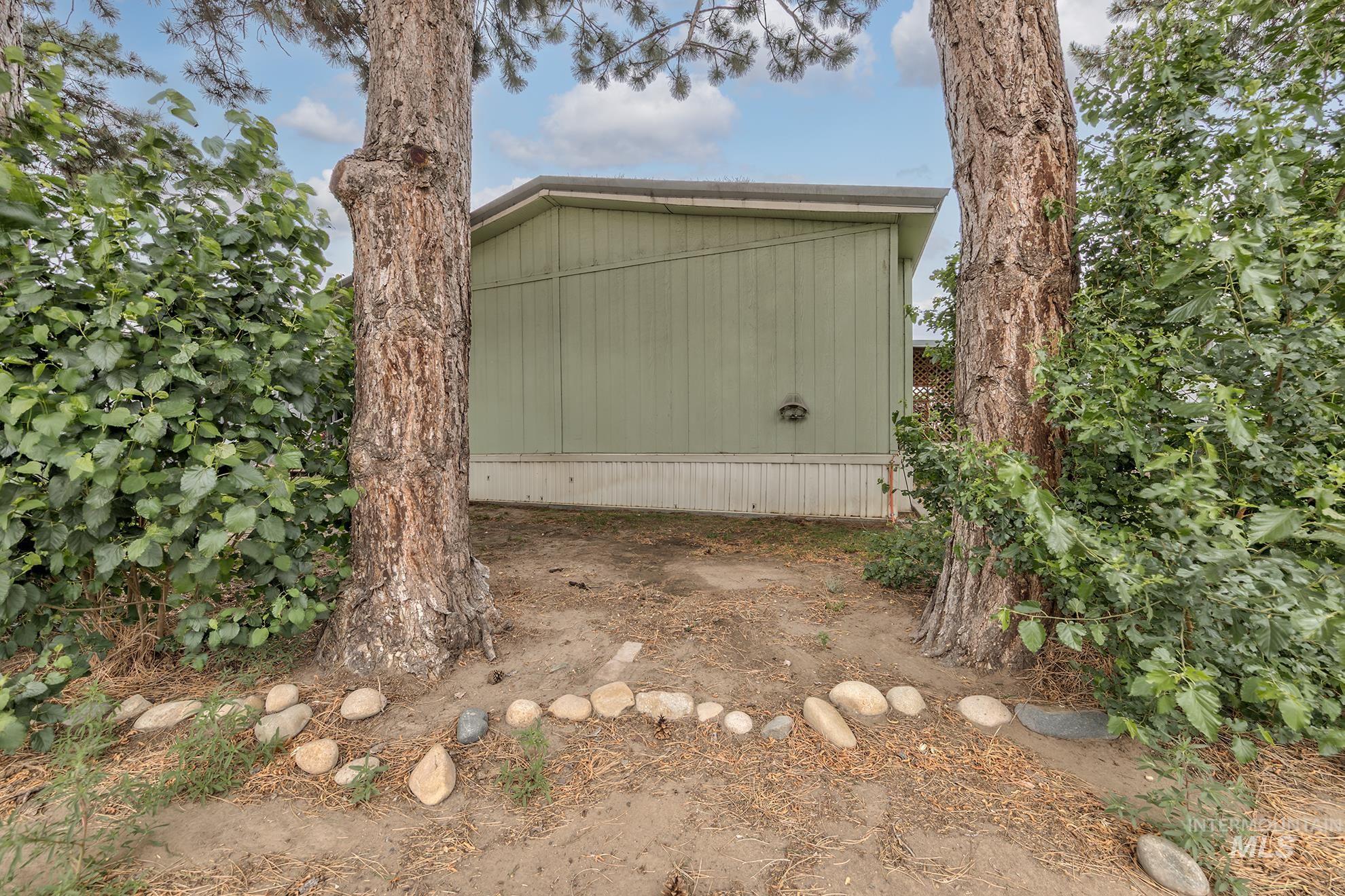 property viewer photo 26
