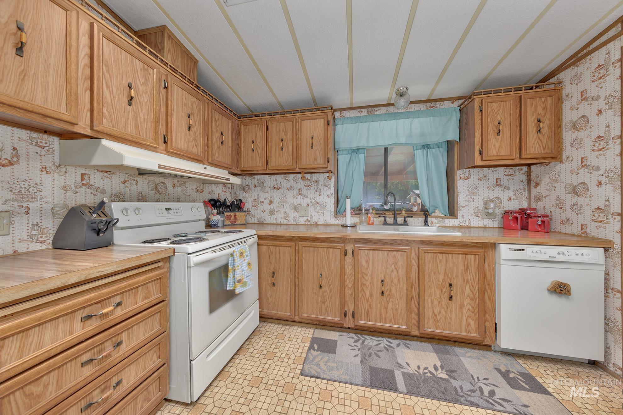 property viewer photo 8
