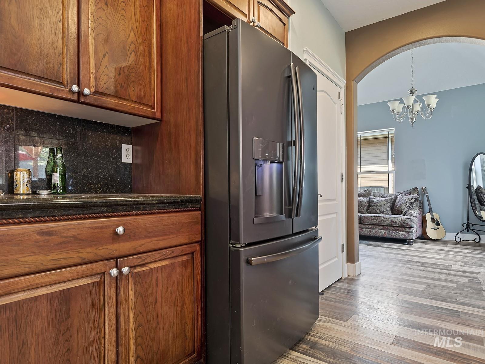 property viewer photo 10