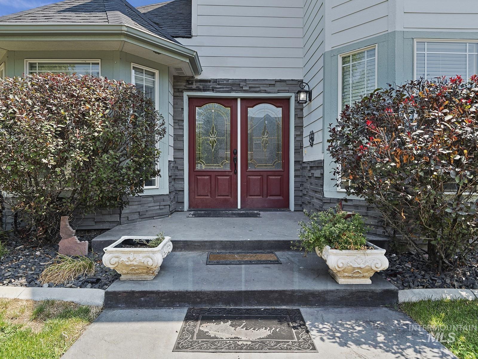 property viewer photo 2