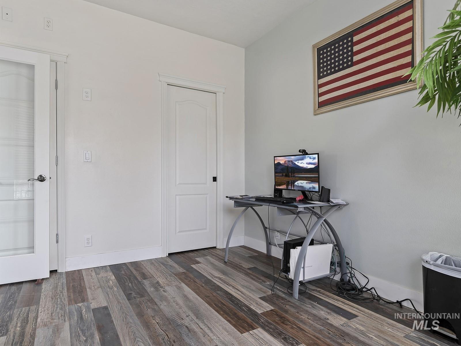 property viewer photo 20