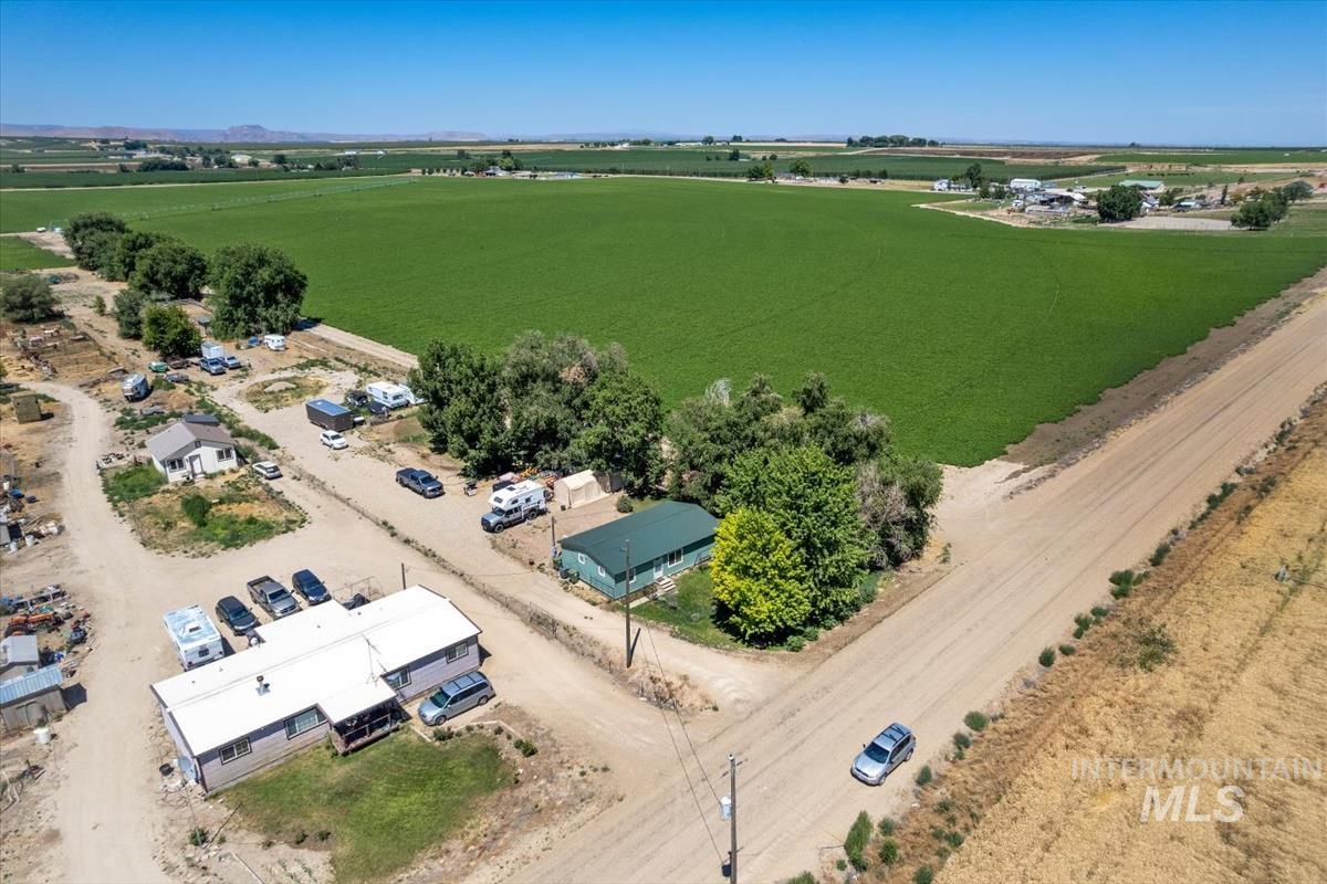 main property photo 17