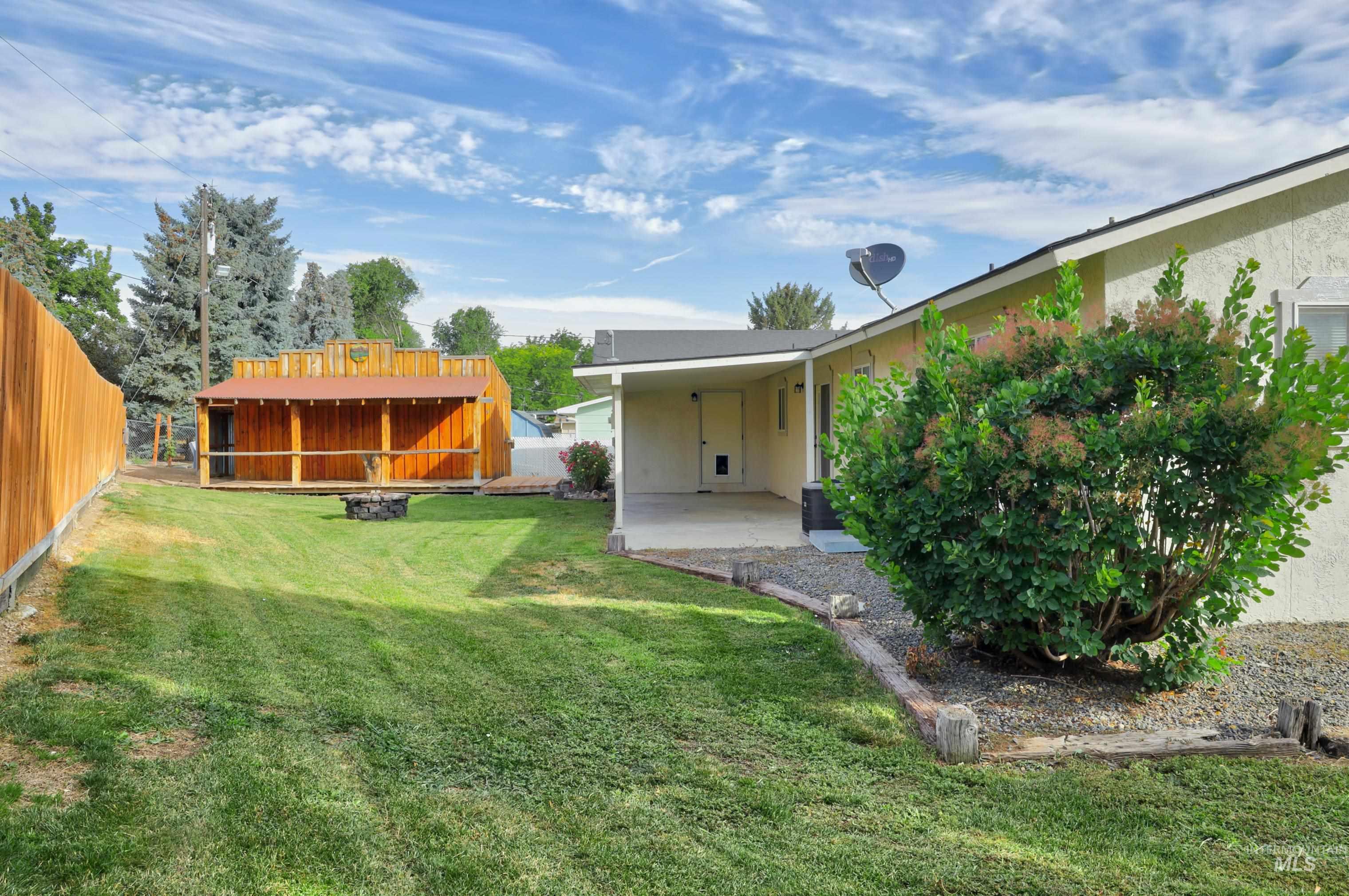 property viewer photo 25