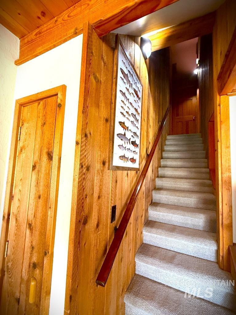 property viewer photo 18