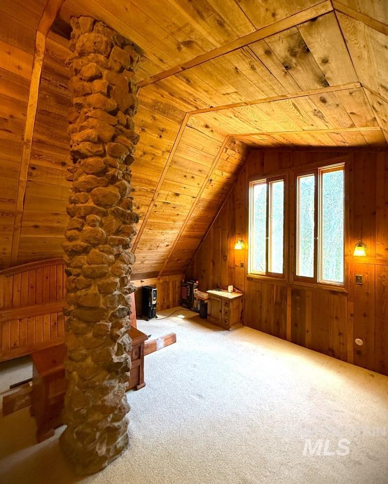 property viewer photo 19