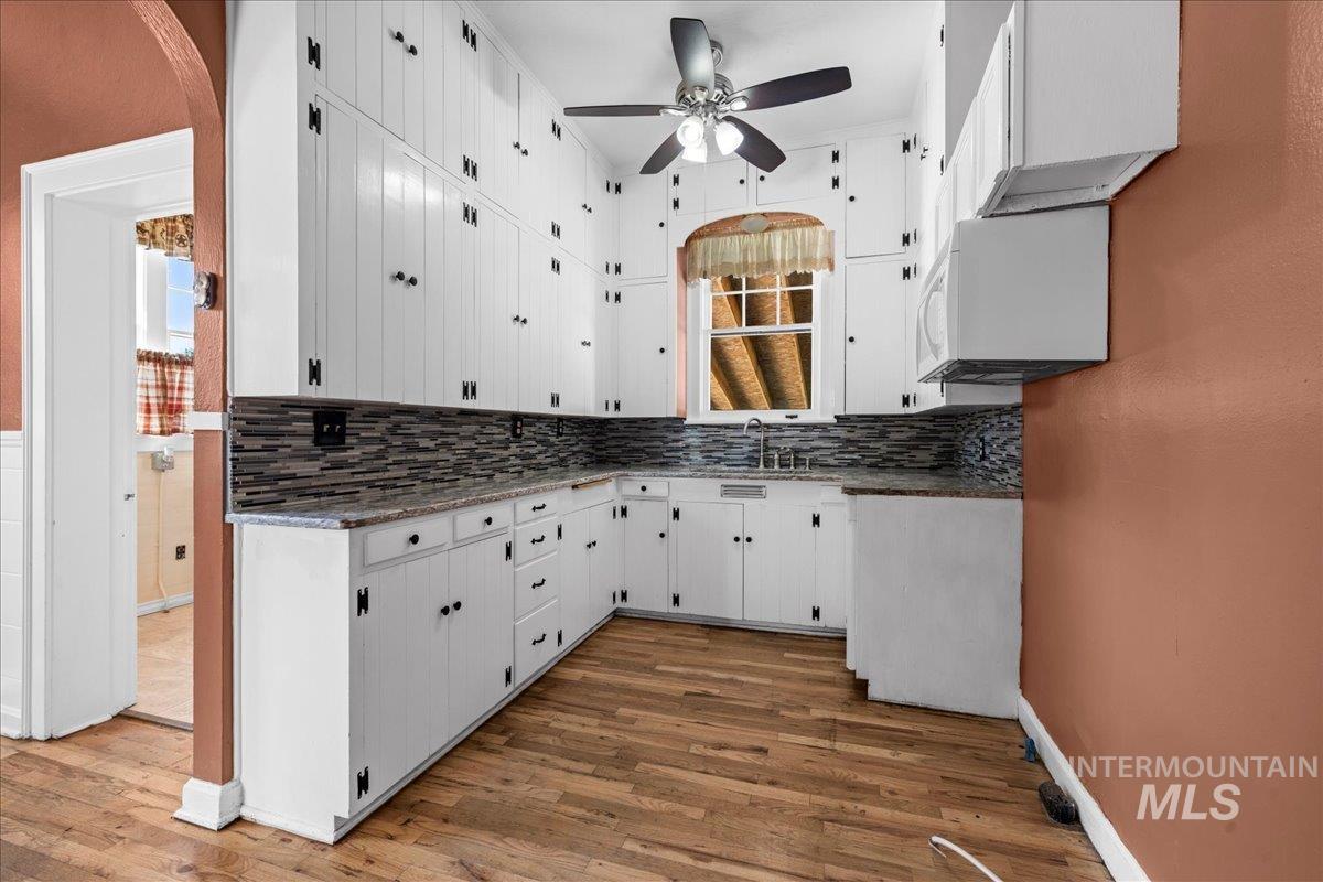 property viewer photo 13
