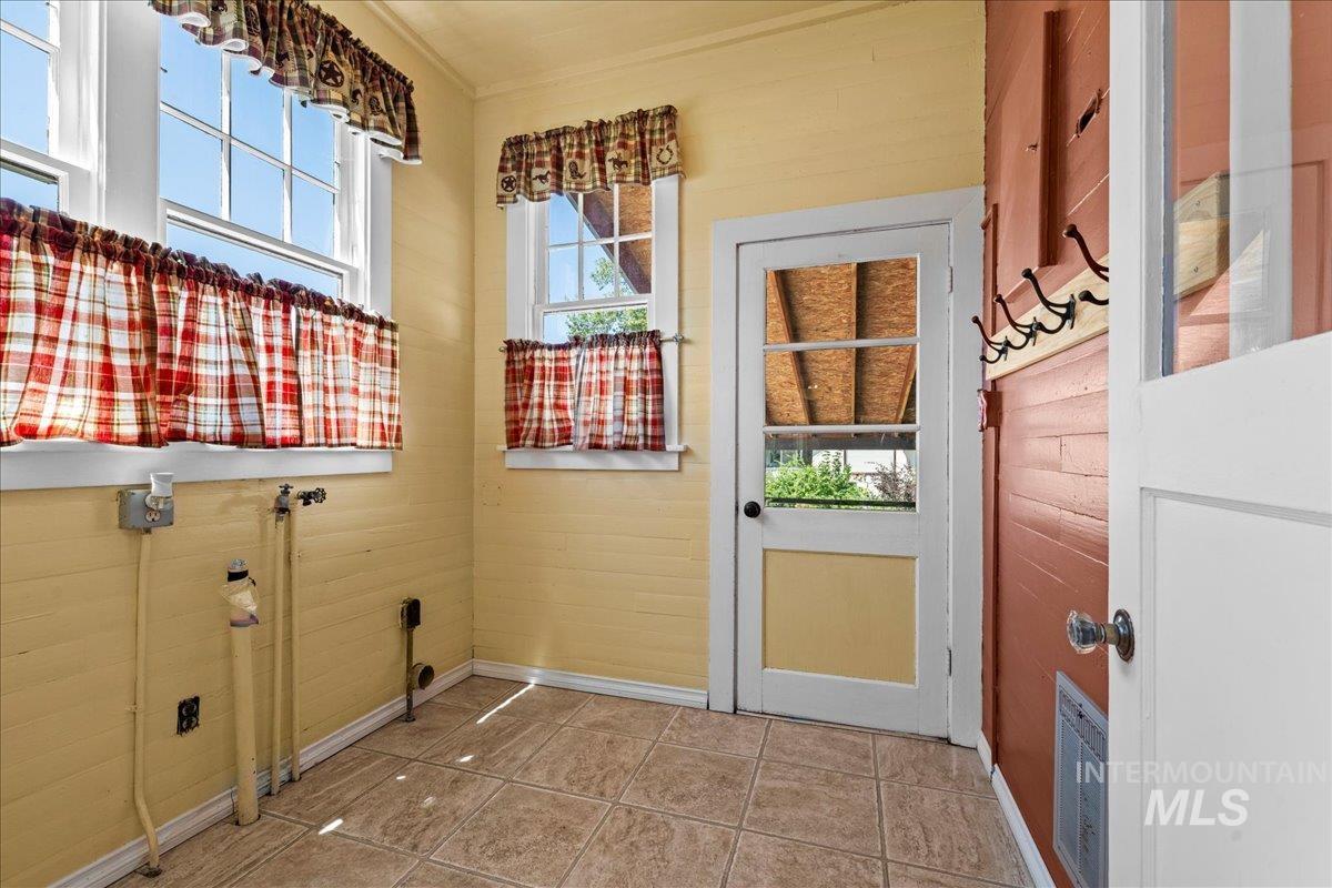 property viewer photo 15