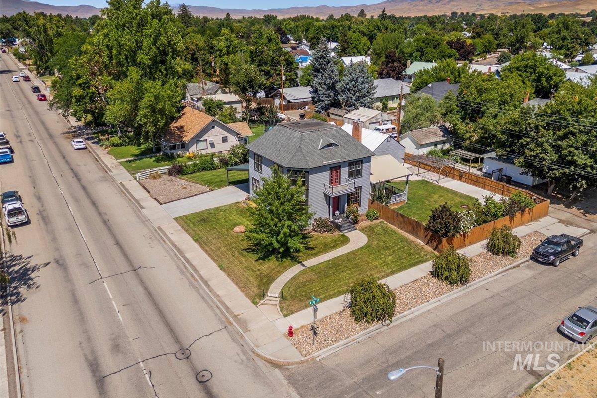 property viewer photo 2