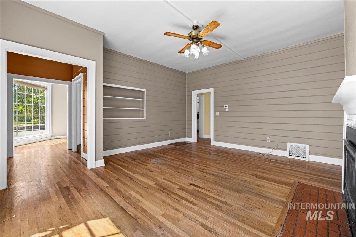 property viewer photo 21