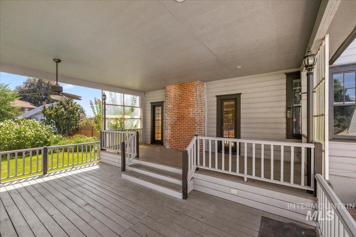 property viewer photo 23