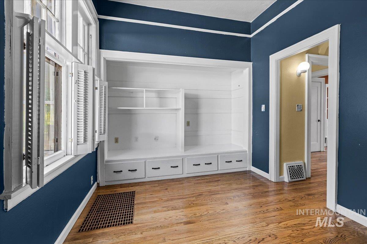 property viewer photo 28