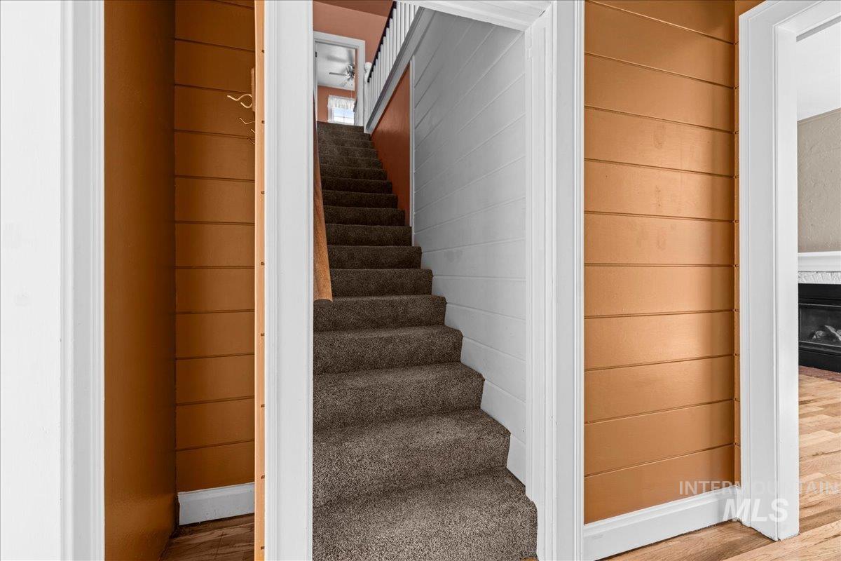 property viewer photo 30
