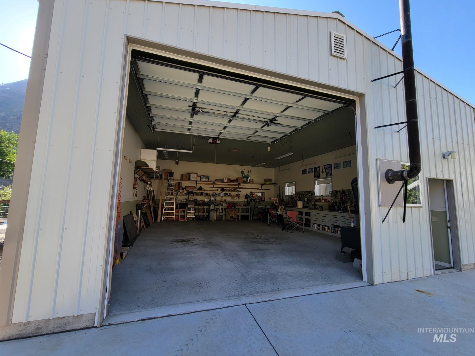 property viewer photo 19