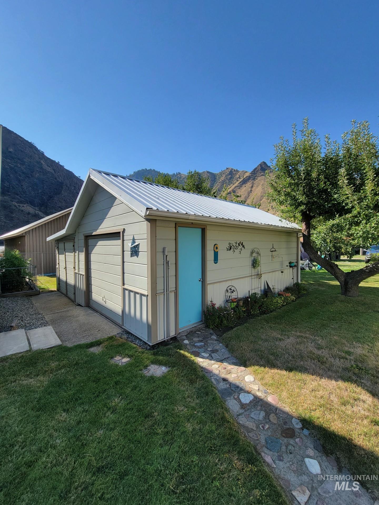 property viewer photo 6
