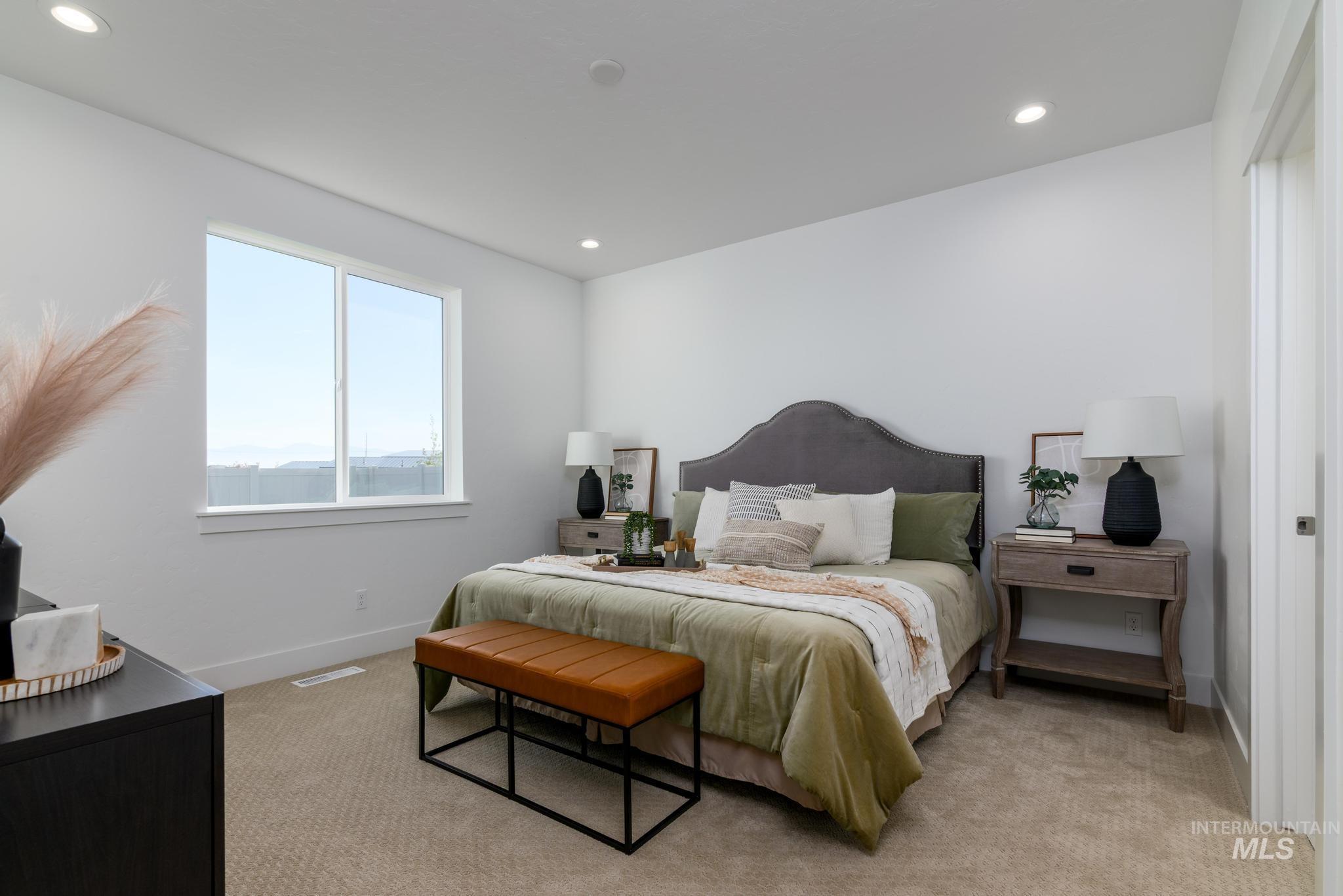 property viewer photo 15