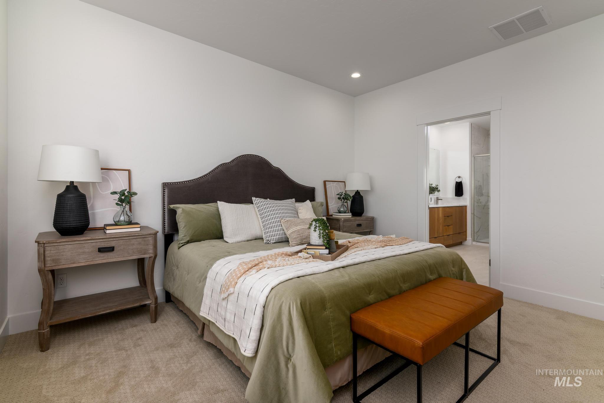 property viewer photo 16