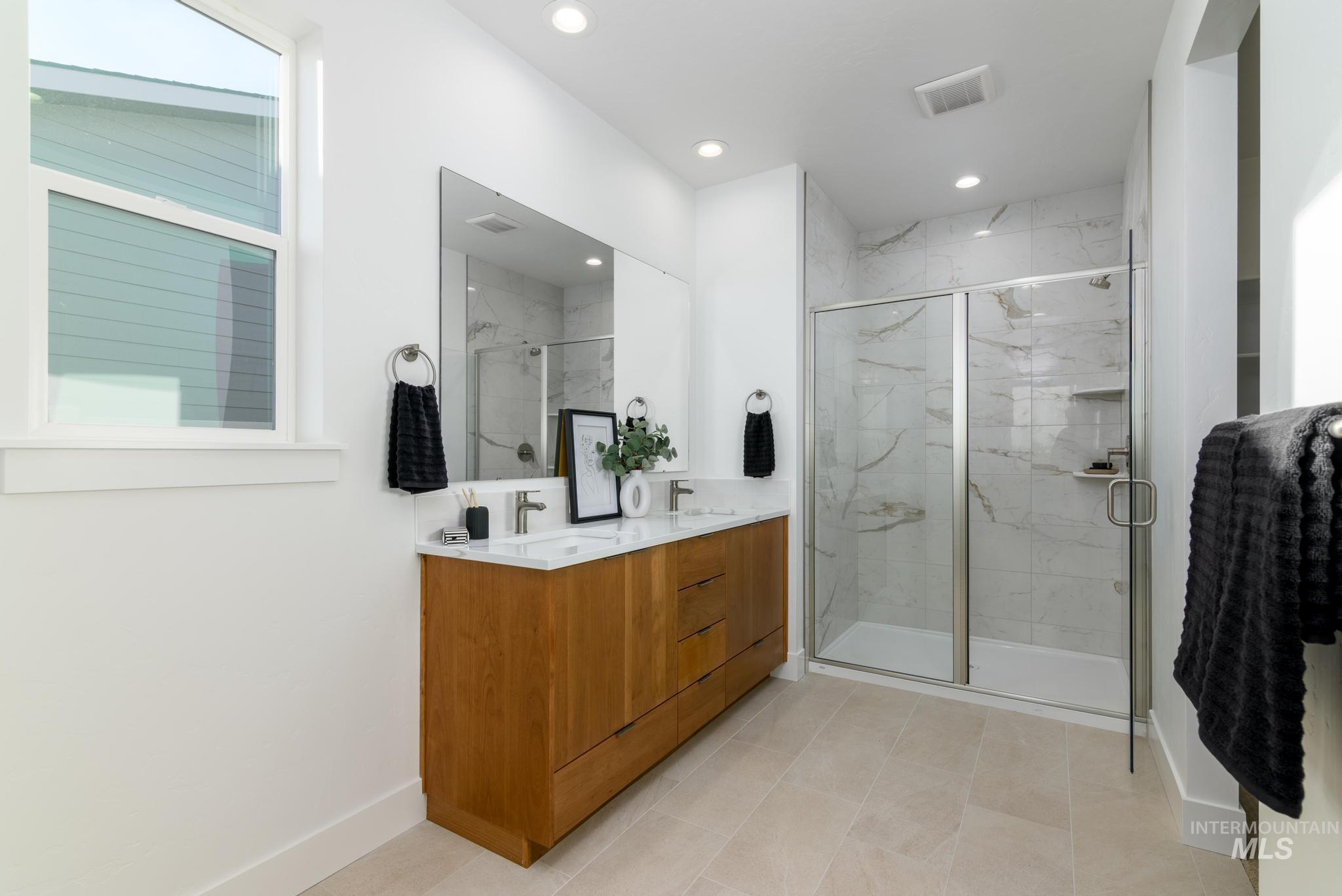 property viewer photo 17