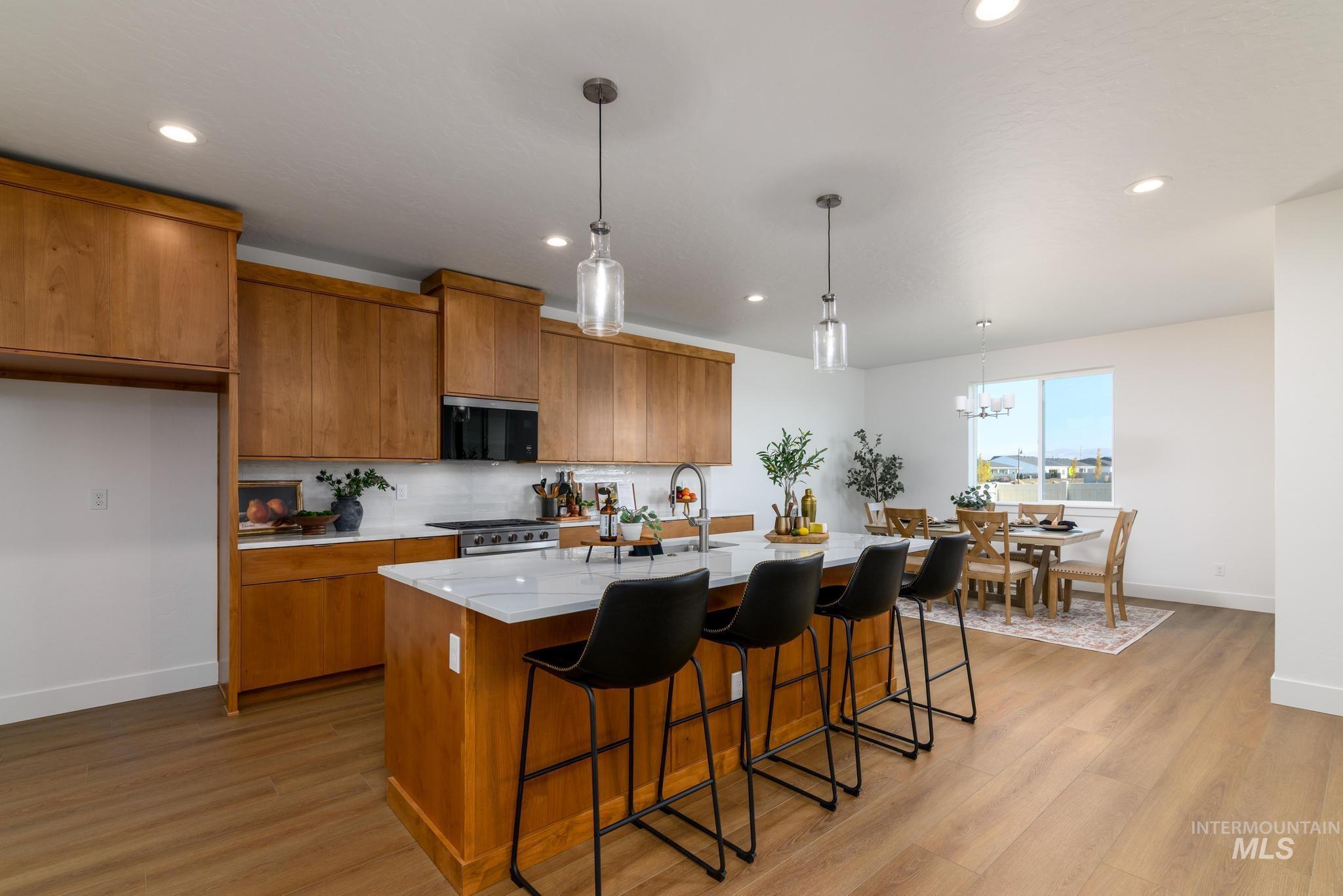 property viewer photo 7