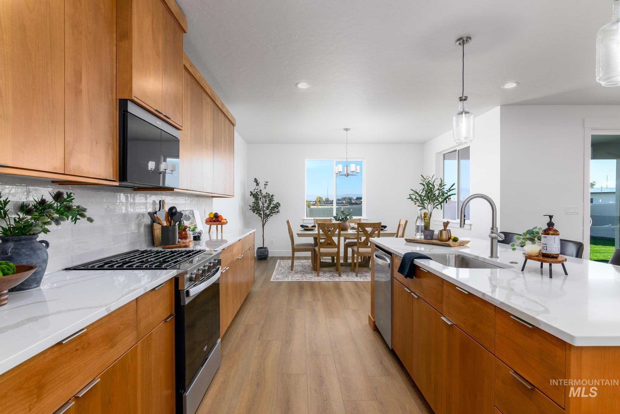 property viewer photo 9