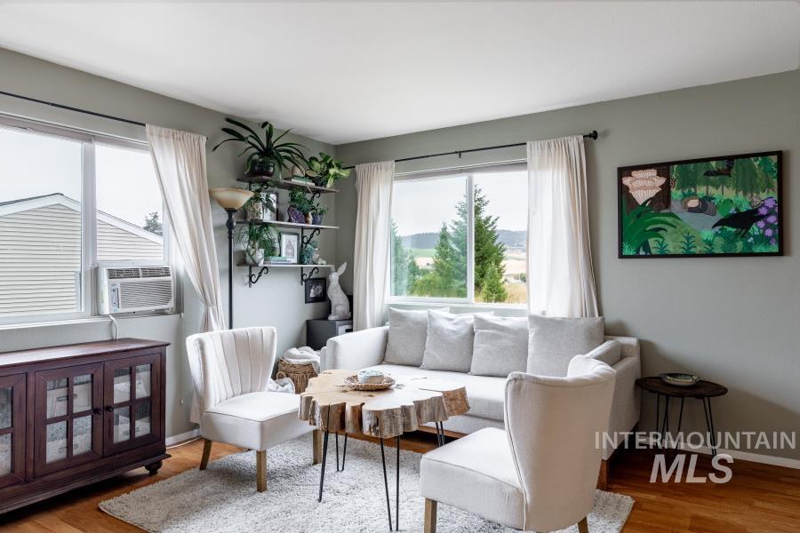 property viewer photo 11