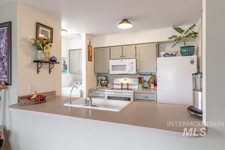 property viewer photo 16