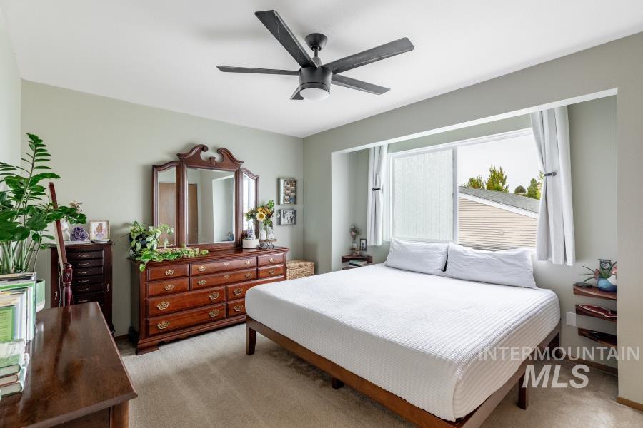 property viewer photo 20