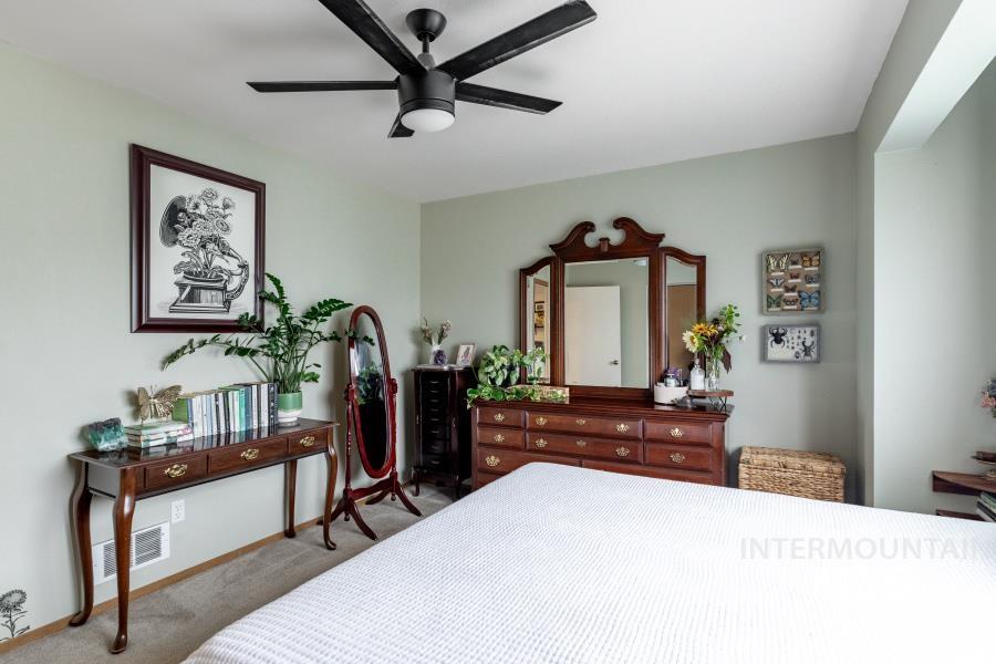 property viewer photo 21