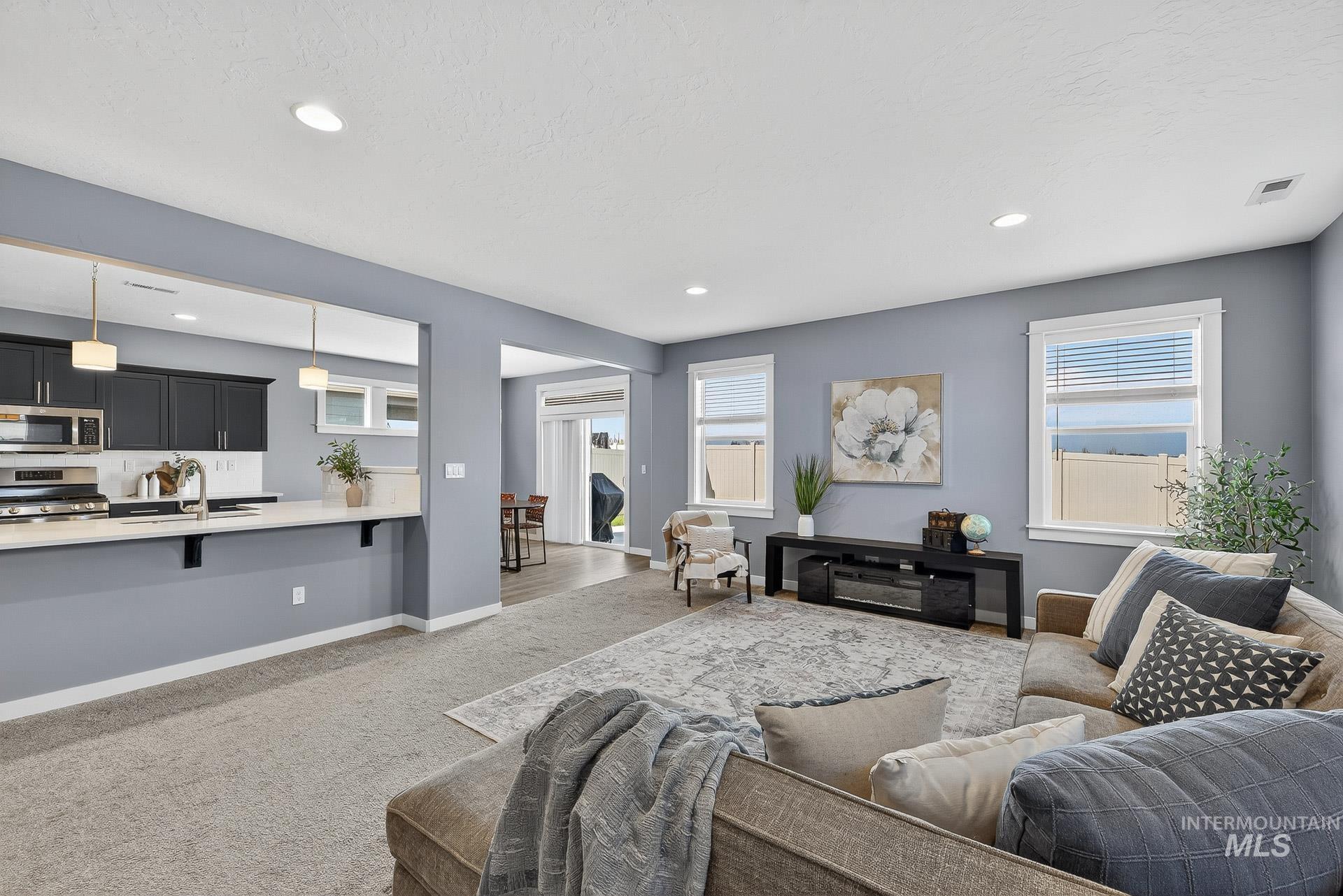 property viewer photo 12