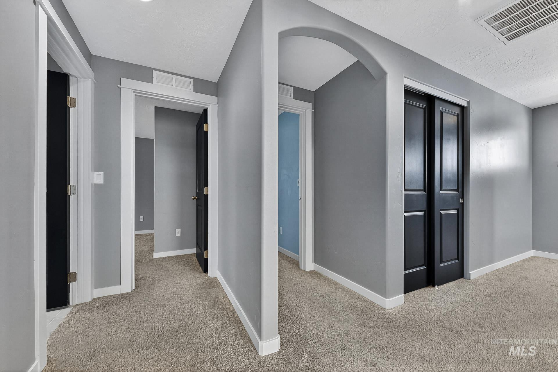 property viewer photo 24