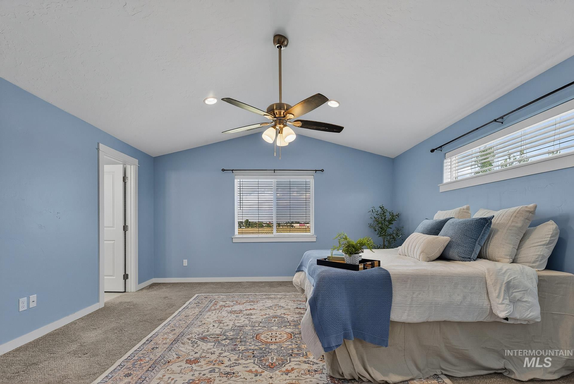 property viewer photo 27