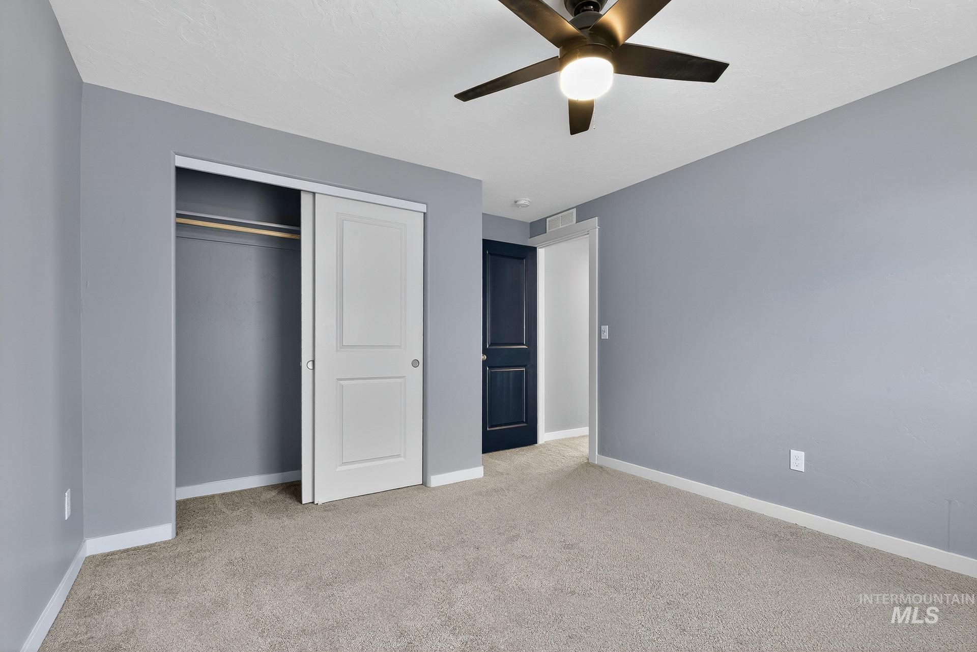 property viewer photo 35