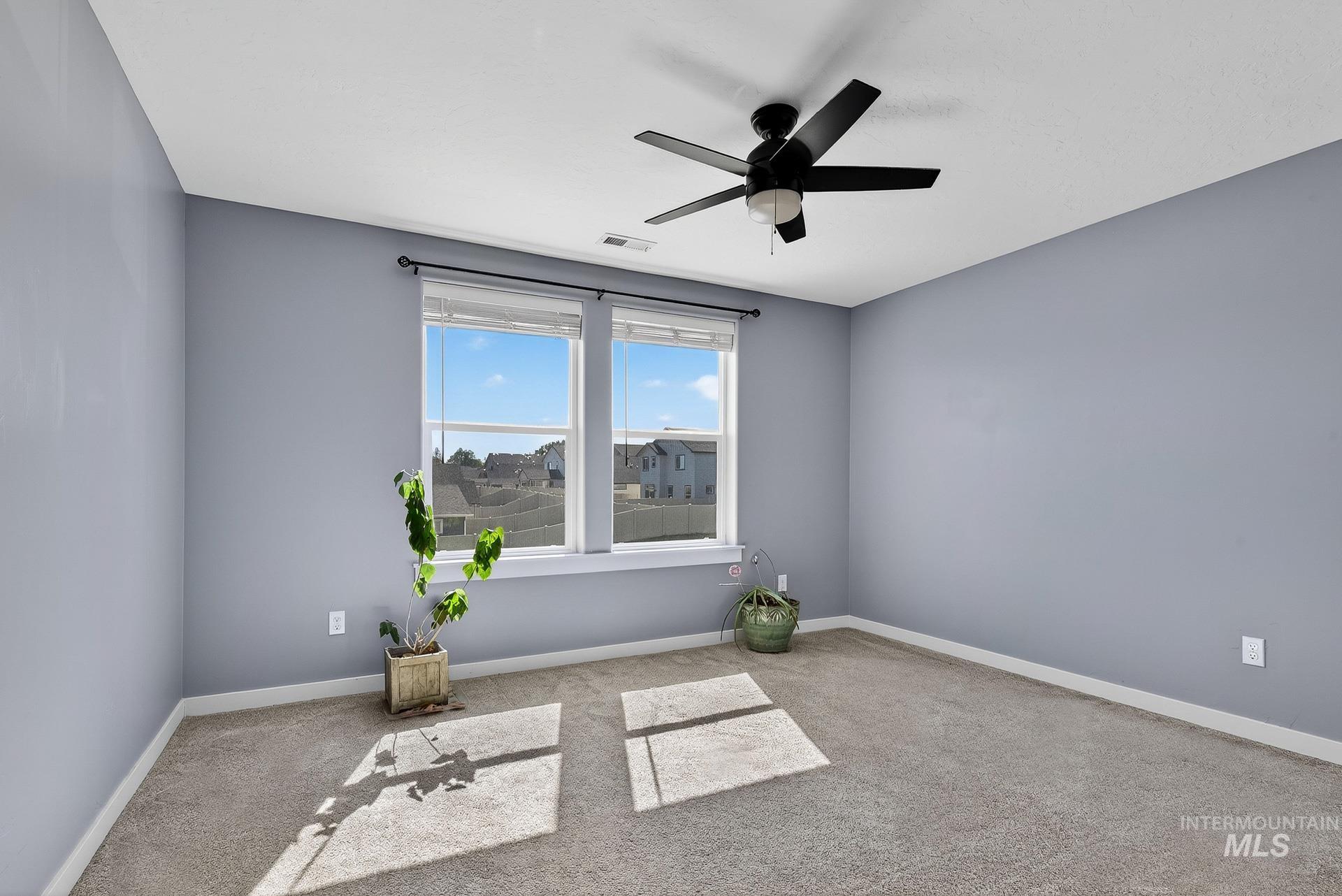 property viewer photo 36