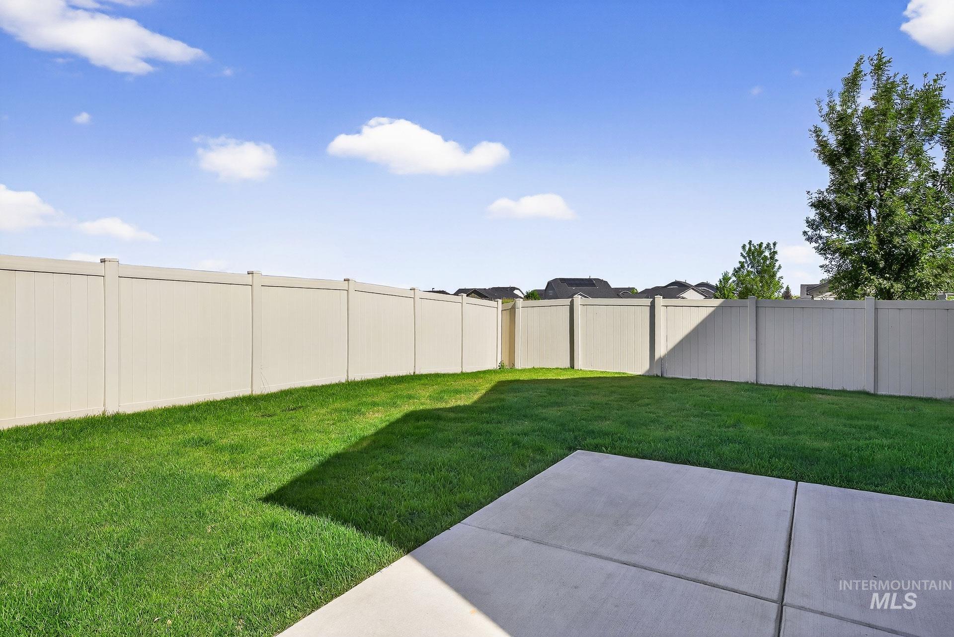 property viewer photo 43