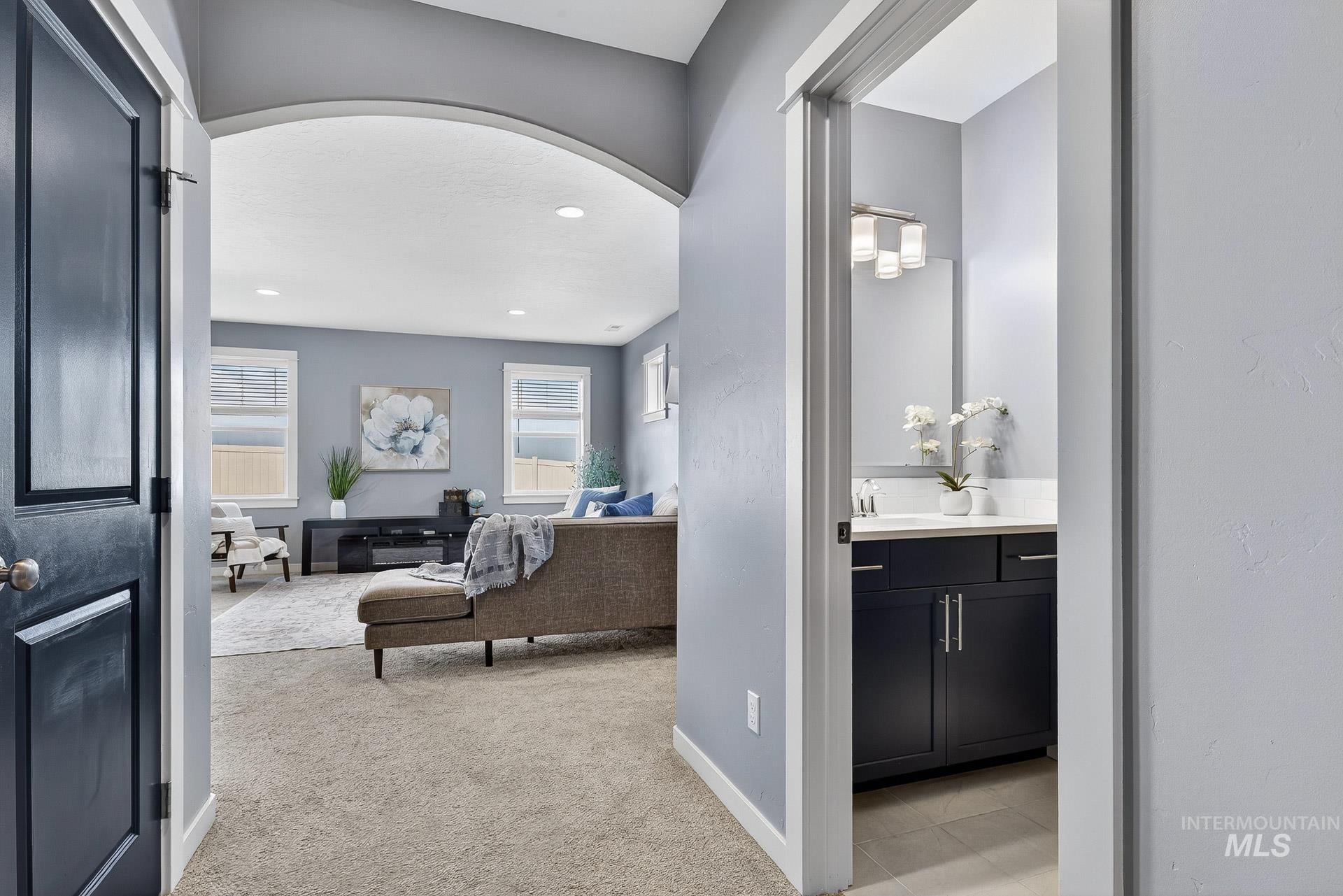 property viewer photo 7