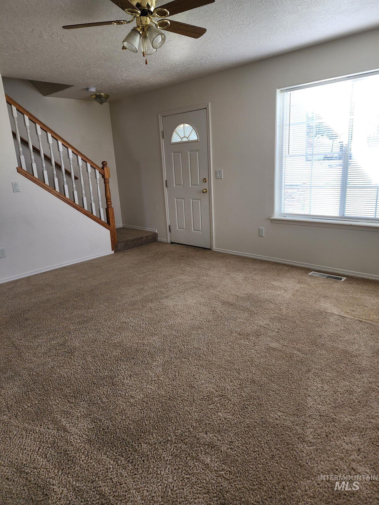 property viewer photo 10