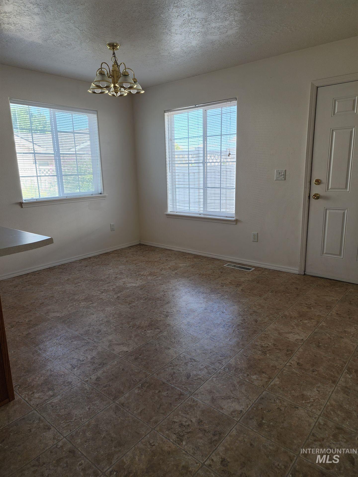 property viewer photo 11