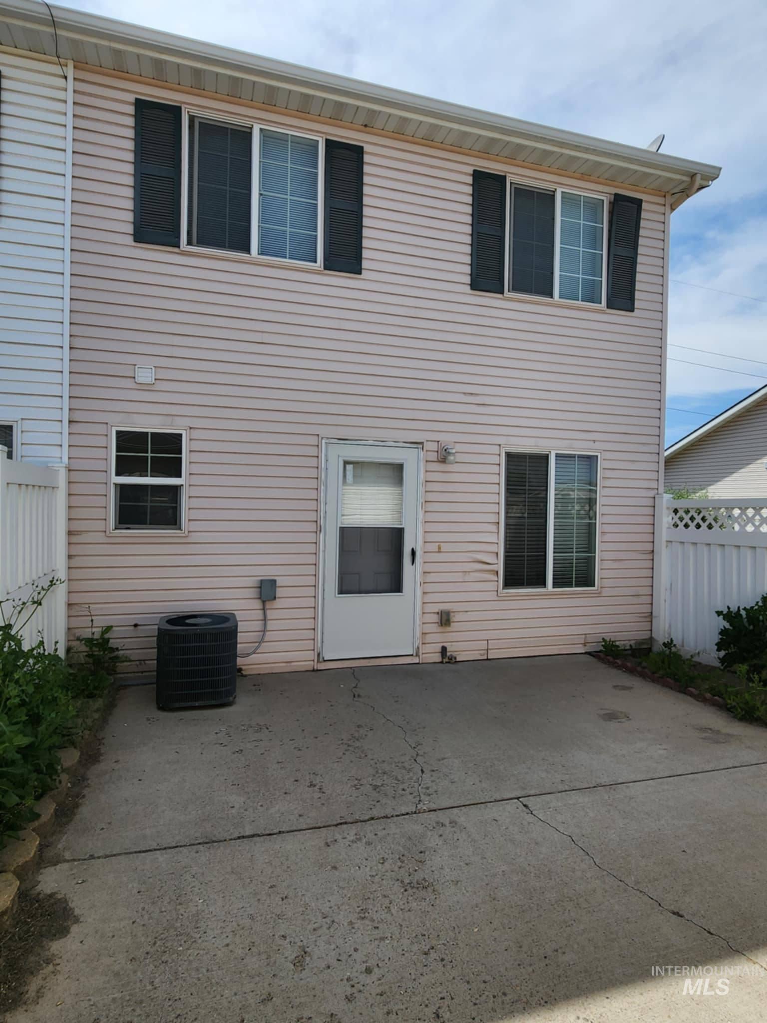 property viewer photo 22