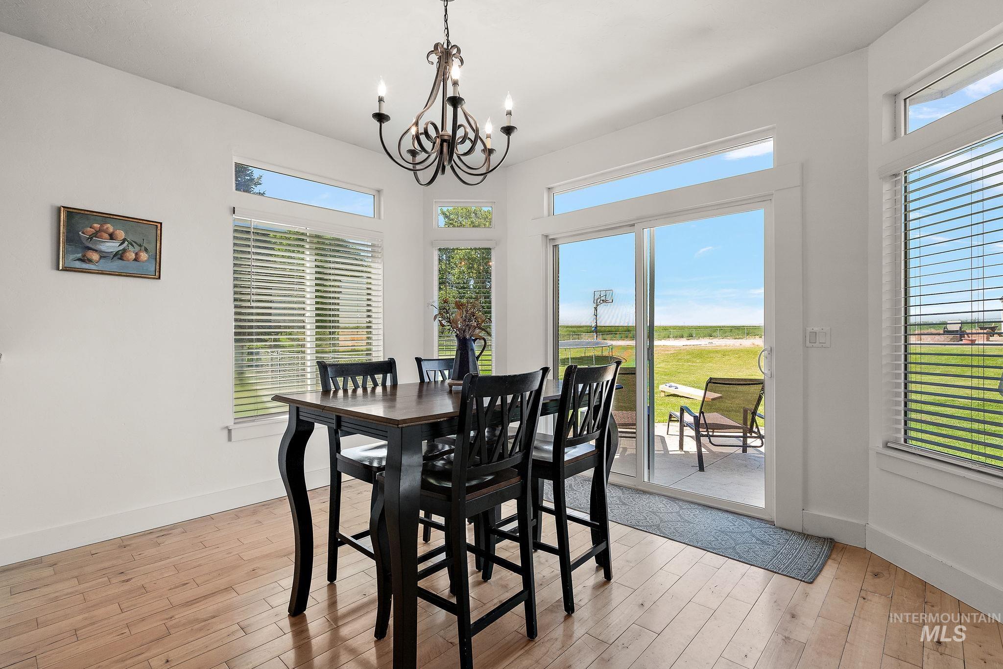 property viewer photo 18
