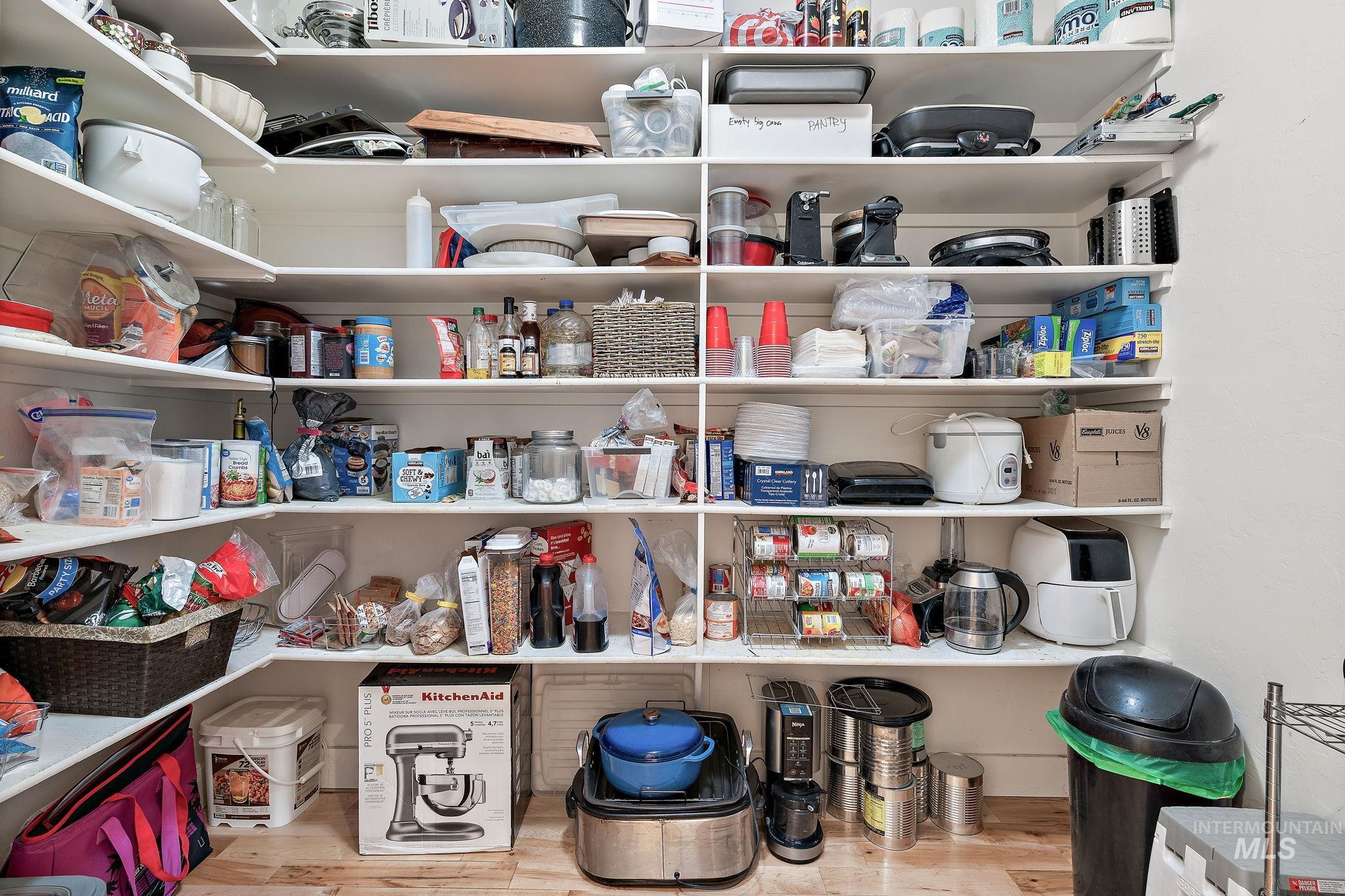 property viewer photo 20