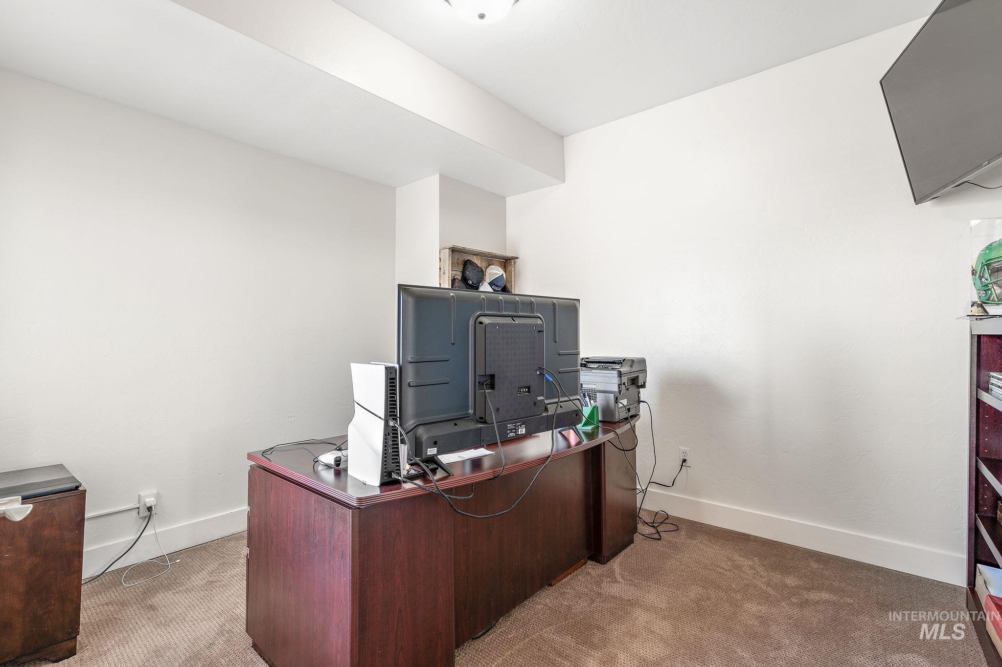 property viewer photo 4