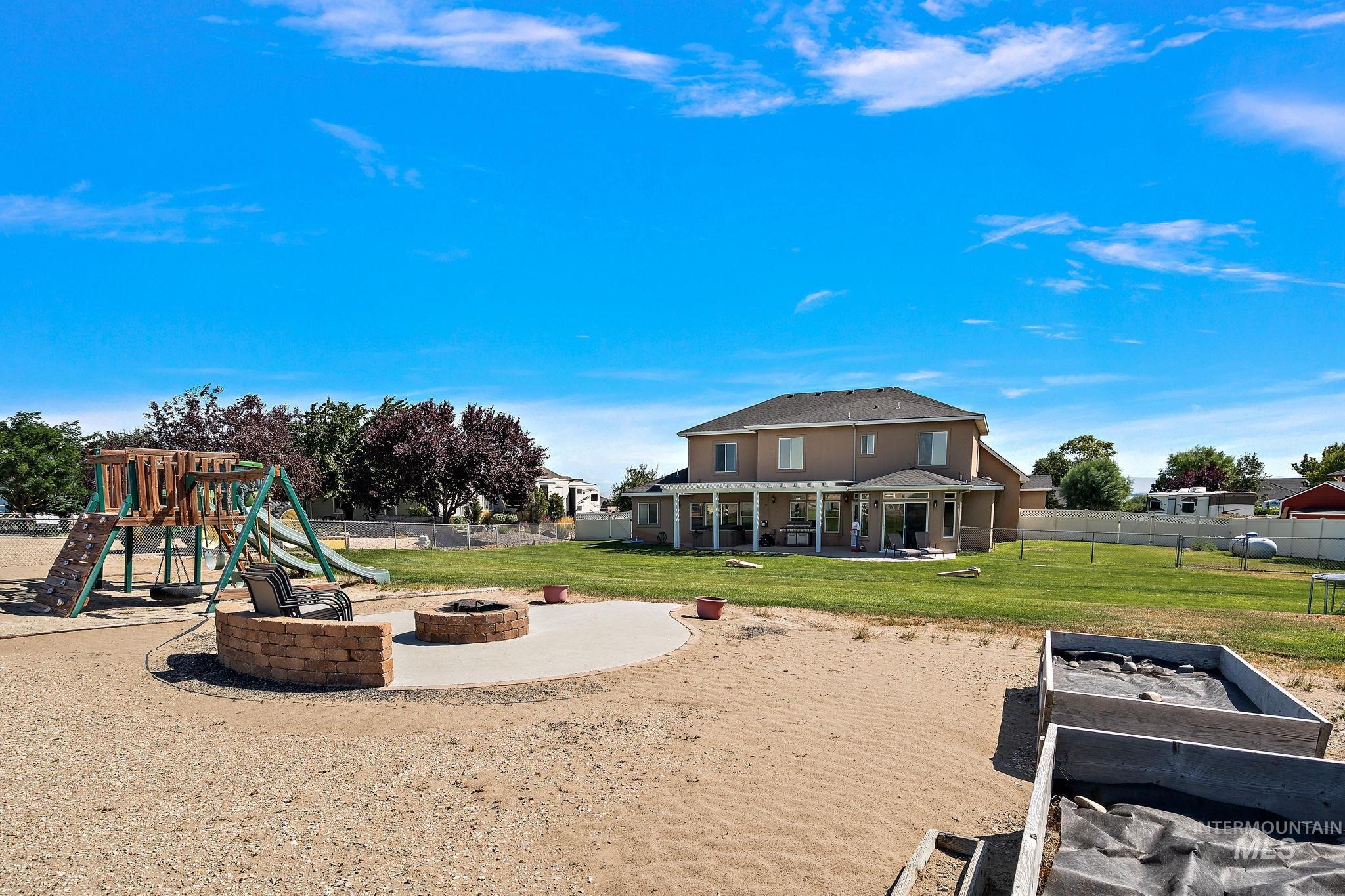 property viewer photo 40