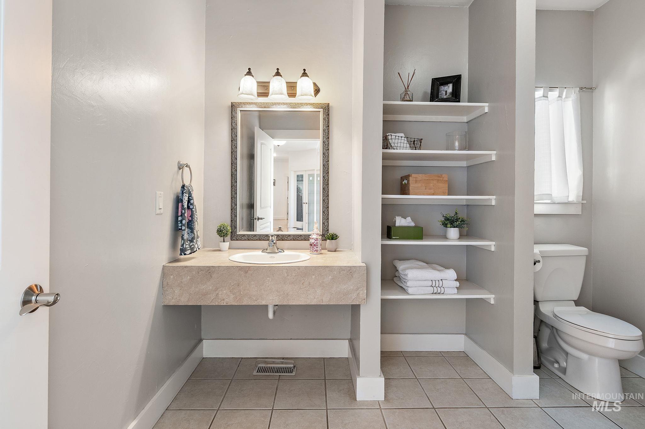 property viewer photo 6