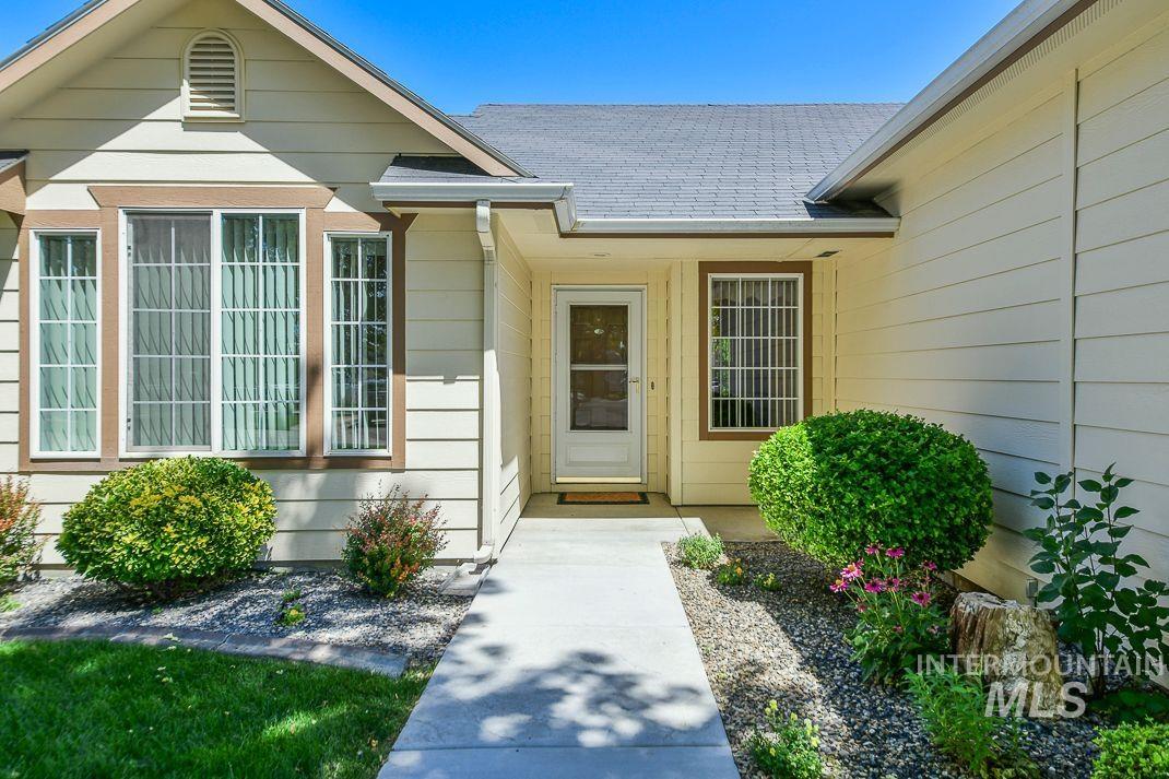 property viewer photo 2