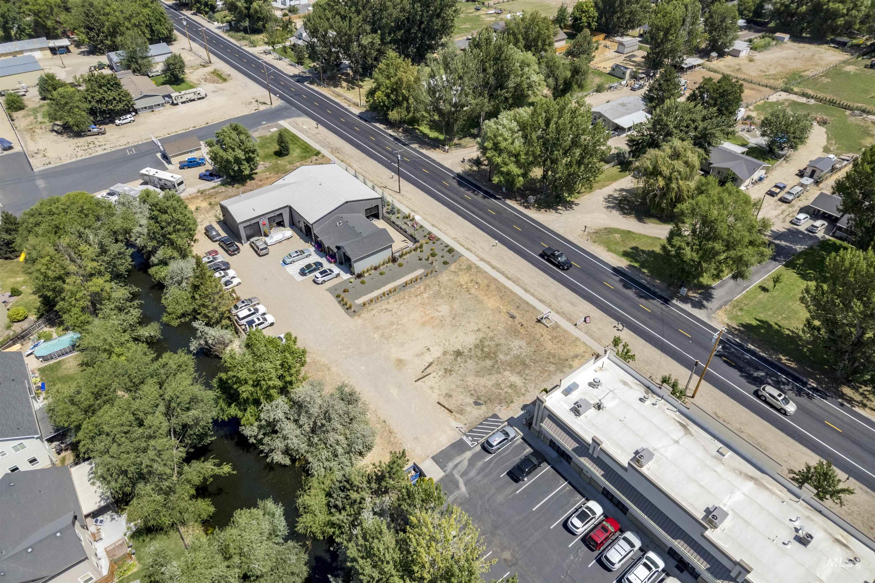 property viewer photo 12