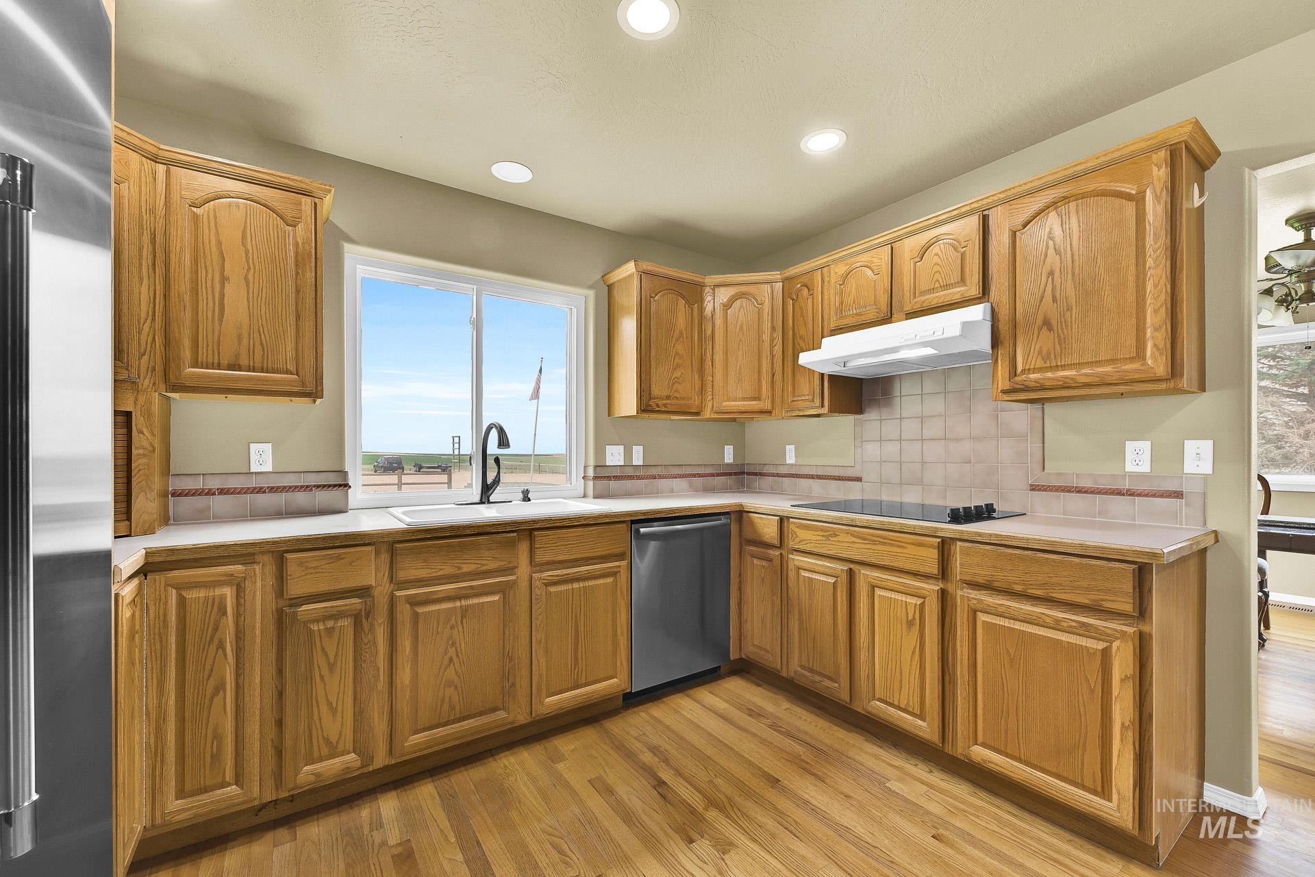 property viewer photo 11
