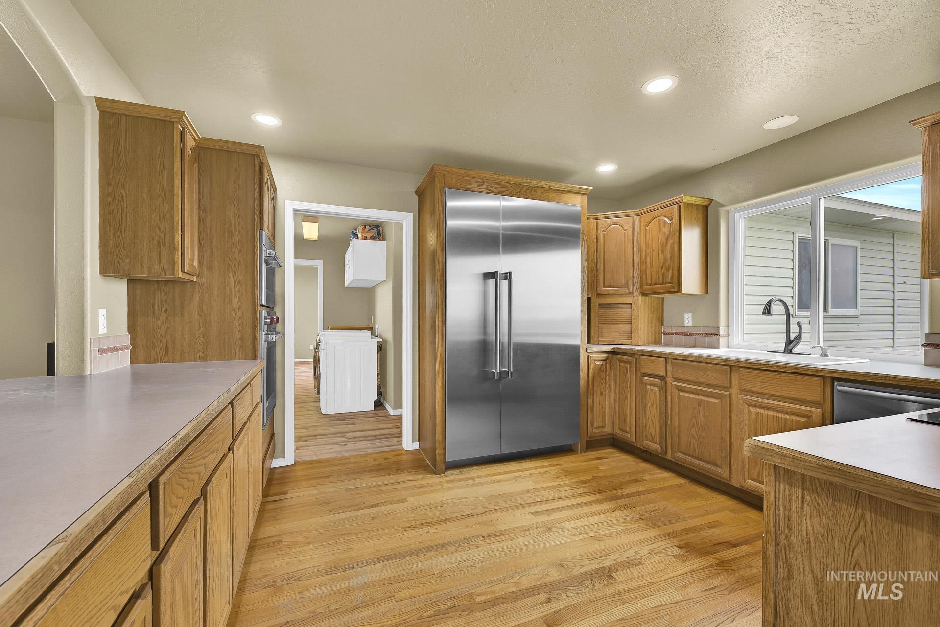 property viewer photo 12