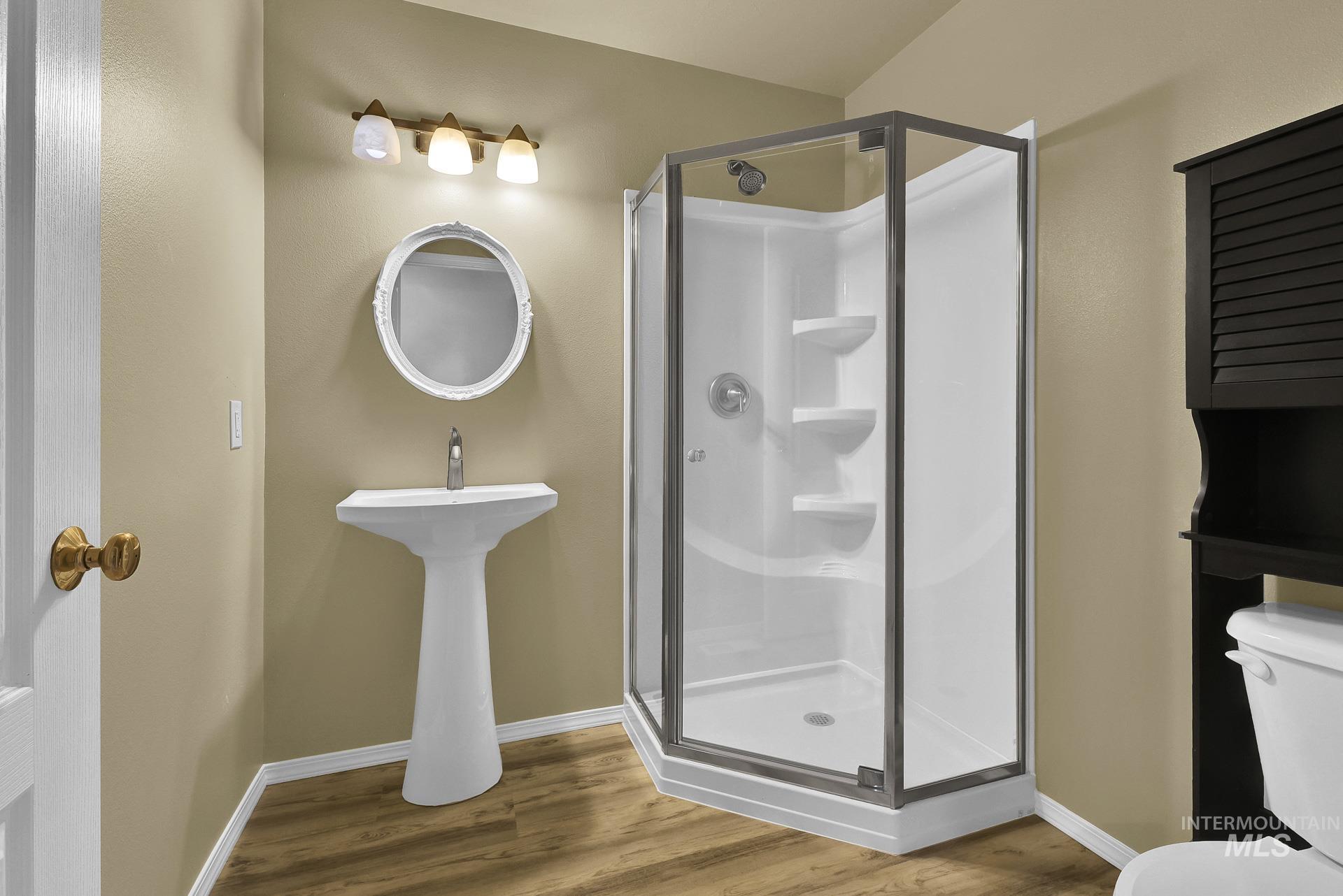 property viewer photo 14