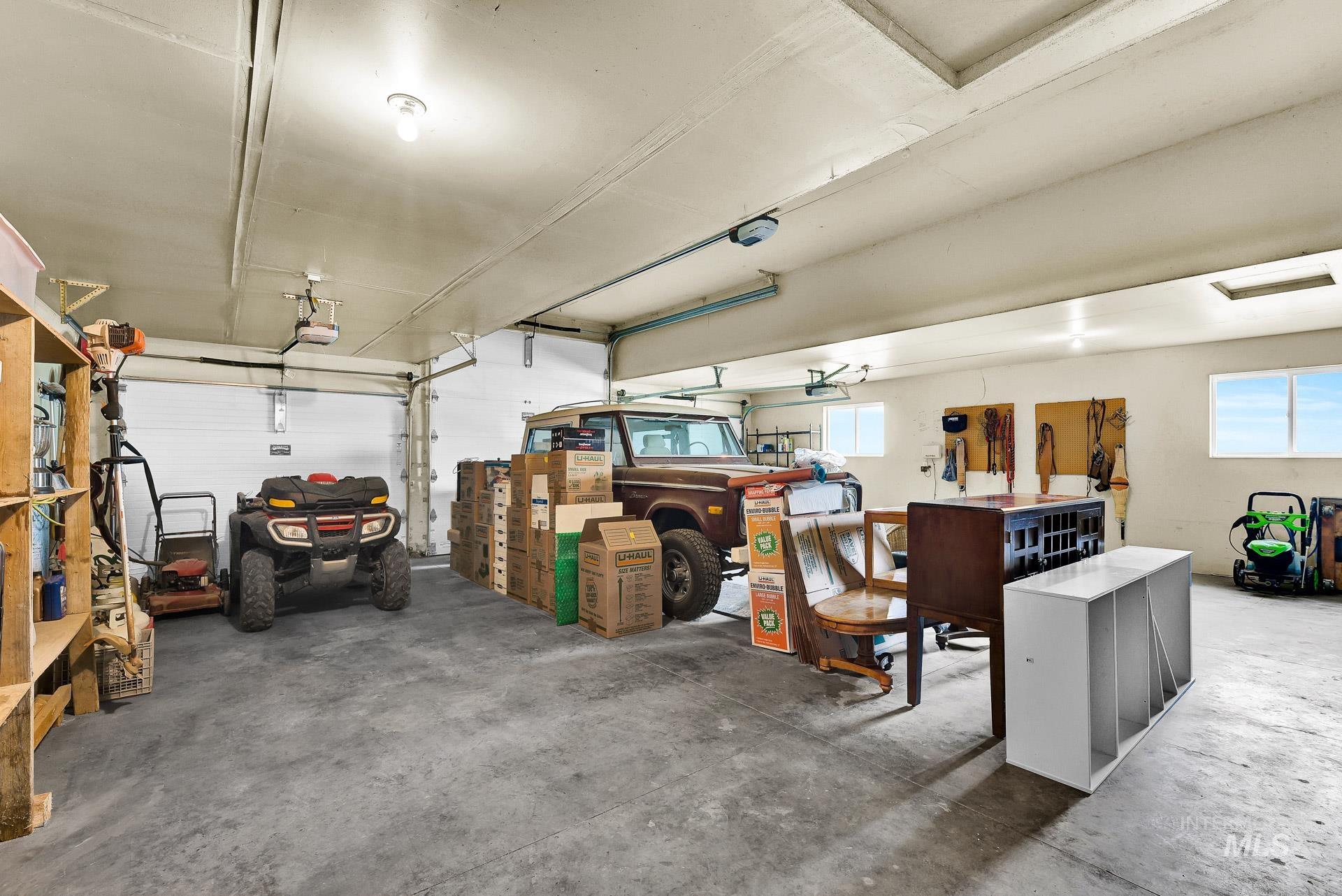 property viewer photo 26
