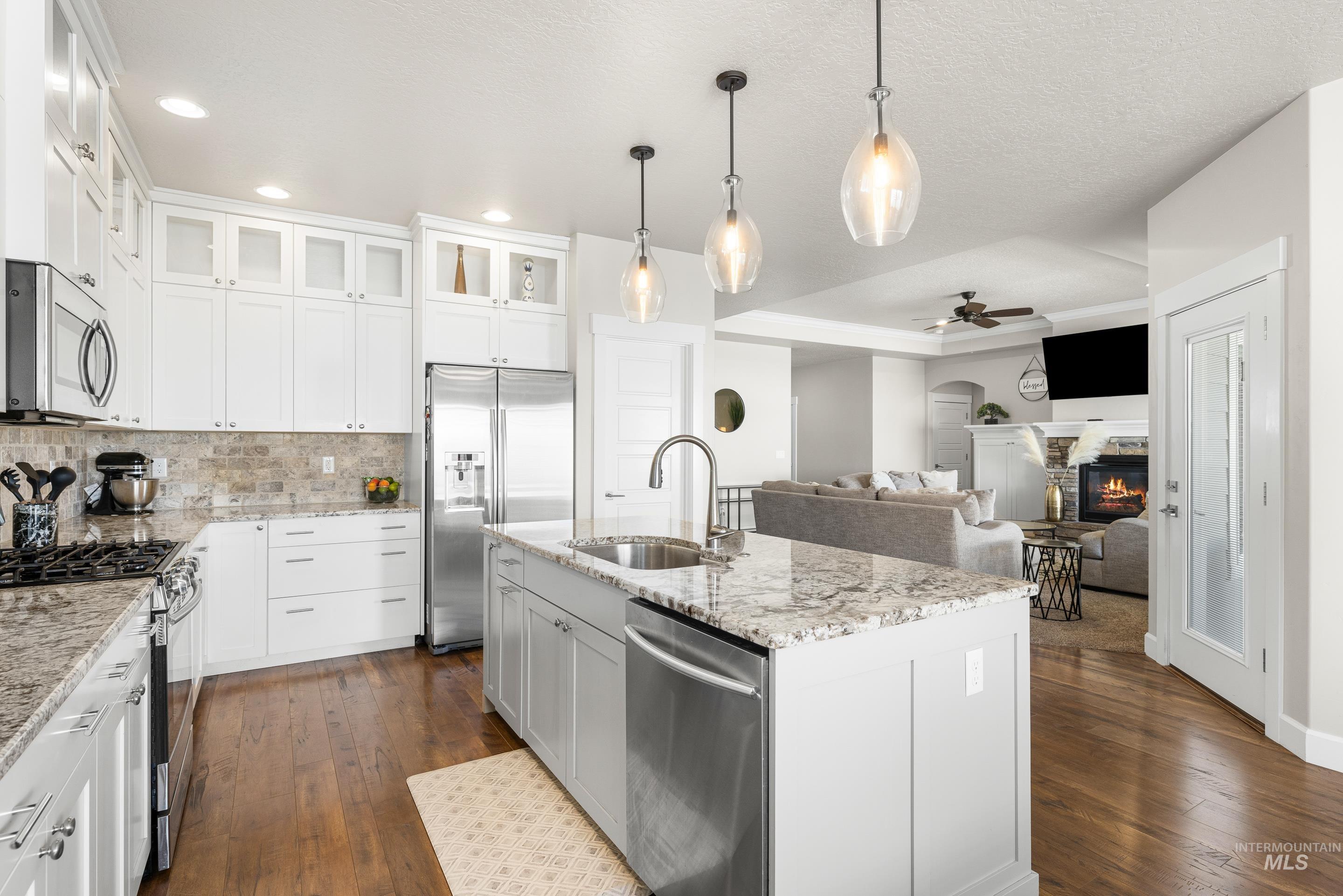 property viewer photo 17
