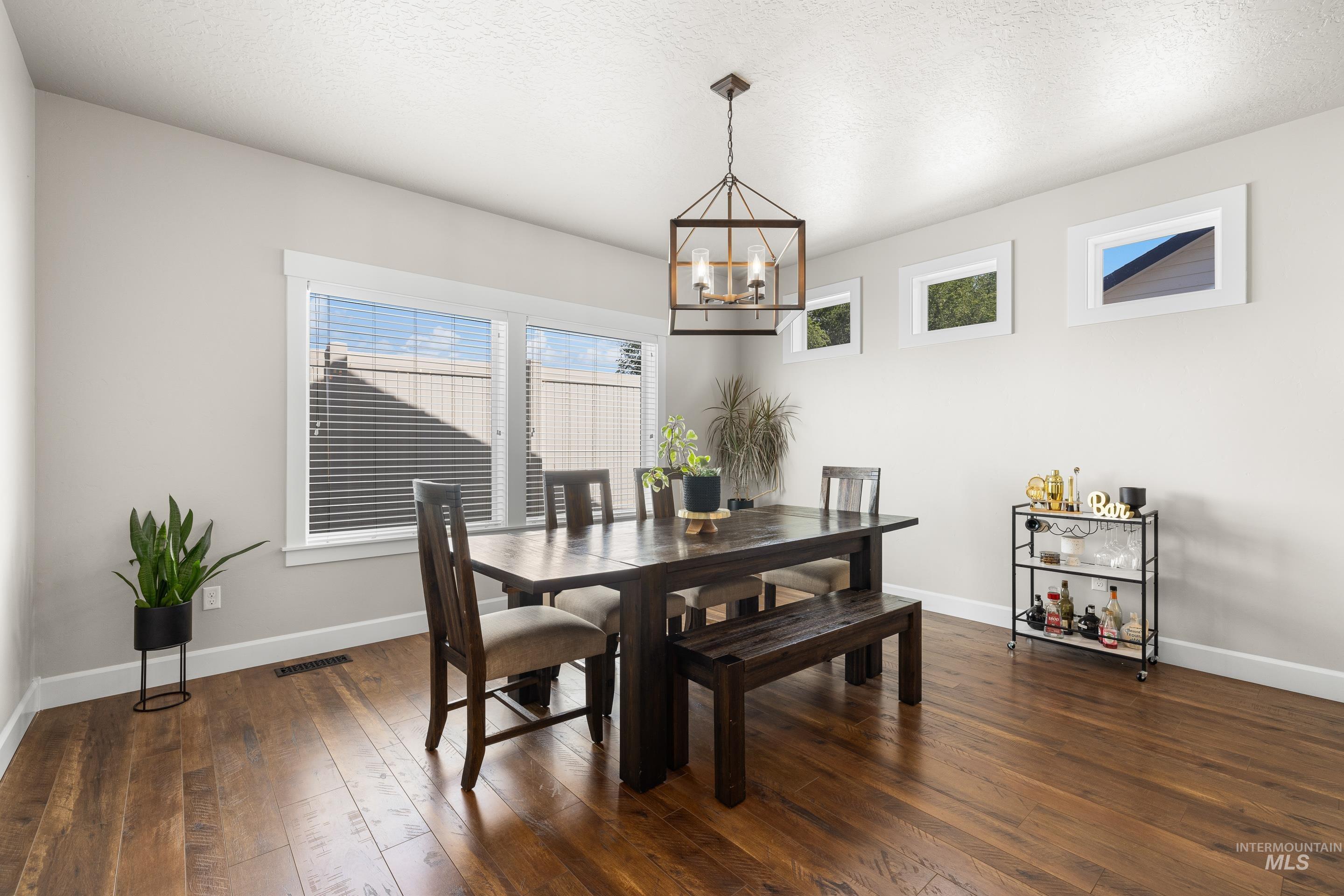 property viewer photo 18